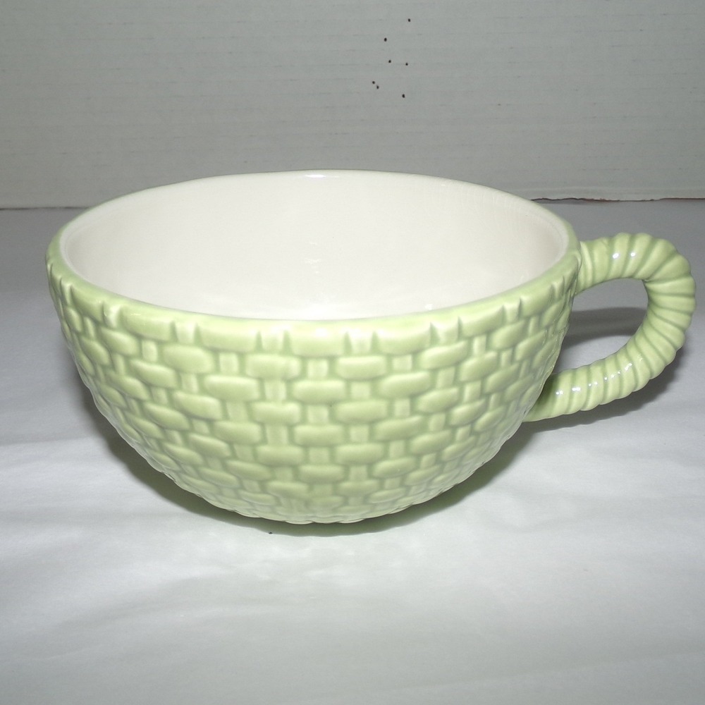 Hallmark Natures Sketchbook Green Basketweave Mug Tea Cup Bee Flower